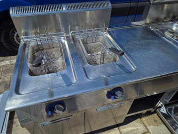 Bakwand Electrolux friteuse en gasfornuis met oven *VEILING*, Gebruikt, Fornuis, Frituur en Grillen