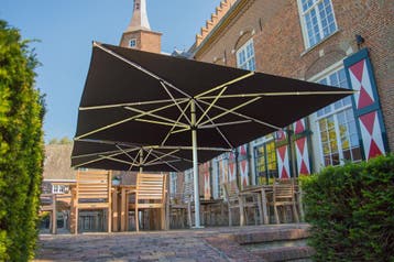 Parasols XL zweefparasol grote parasol horecaparasol Solero, Tuin en Terras, Parasols, Nieuw, Meer dan 4 meter, Overige typen