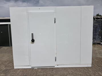 koelcel 300 x 420 x 240 cm stekker klaar Licht beschadigd, Zakelijke goederen, Nieuw in verpakking, Koelen en Vriezen