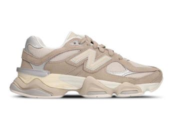 New Balance 9060 Sneakers - 40, Kleding | Dames, Ophalen of Verzenden, Nieuw