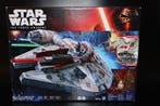 Star Wars The Force Awakens Battle Action Millennium Falcon, Verzamelen, Star Wars, Verzenden, Nieuw