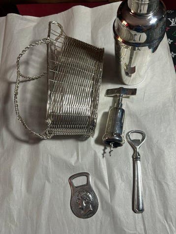 Cocktailshaker (5) - Verzilverd, Staal - Vijf baraccessoires, Antiek en Kunst