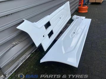 Sideskirt Set DAF XG 2292749, Ophalen, Gebruikt, DAF, Carrosserie en Plaatwerk