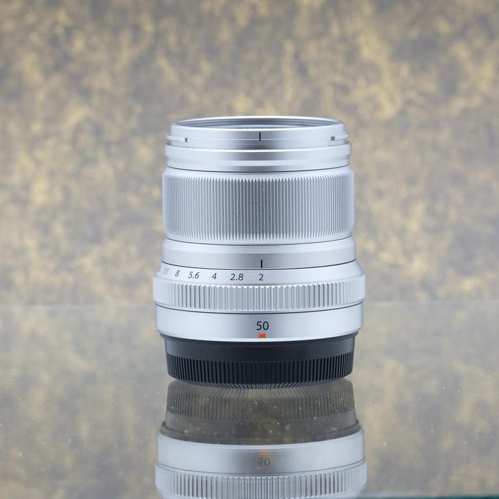 Fujifilm XF 50mm f/2.0 R WR Zilver - Tweedehands, Audio, Tv en Foto, Fotografie | Lenzen en Objectieven, Fujifilm X-mount, Lensdoppen