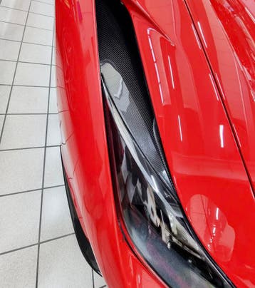 Ferrari F8 Tributo carbon koplamp louvre luchthapper, Auto diversen, Verzenden
