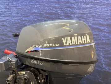 “ Yamaha 6 pk buitenboordmotor | Twee Cilinder 4 takt “, 5 tot 10 pk, Viertaktmotor, Ophalen of Verzenden, Zo goed als nieuw