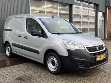Peugeot Partner L1H1 | Financial Lease voor 194 p/mnd, Stof, Gebruikt, Euro 6, Overige carrosserieën