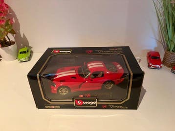 Bburago 1:18 - Modelauto - Dodge Viper GTS Coupé, Nieuw