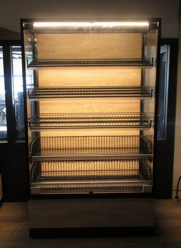 Broodstelling met 2 glazendeuren, B125 x D60 x H212cm., Nieuw