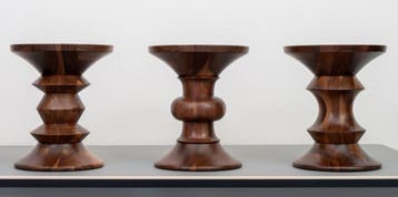 5x Vitra Eames Stool A Bijzettafel Amerikaans Notenhout, Minder dan 45 cm, Minder dan 55 cm, Rond, Nieuw