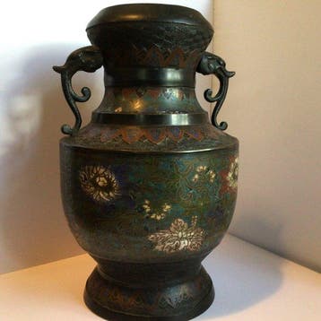 Vaas - Brons - Japan - Bronzen cloisonne vaas (Zonder