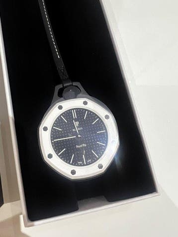 Swatch Royal Pop - Swatch × Audemars Piguet OCHO NEGRO -, Nieuw