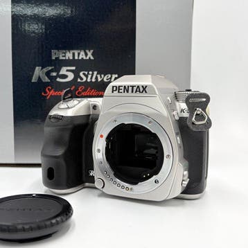 Pentax K-5 Digitale reflex camera (DSLR), Audio, Tv en Foto, Fotocamera's Digitaal, Nieuw