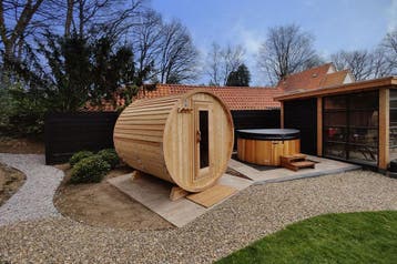 Barrel sauna ton sauna Thermowood Red Cedar buitensauna, Sport en Fitness, Ophalen of Verzenden, Nieuw, Fins of Traditioneel, Complete sauna