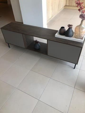 Showmodel TV meubel, Huis en Inrichting, Ophalen, Kunststof, 100 tot 150 cm, Nieuw