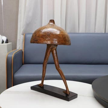 sculptuur, The Wanderer — Surreal Walking Mushroom Figure,