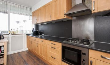 Te Huur 4 Kamer Appartement Volendamlaan In Den Haag, Den Haag, Den Haag, Direct bij eigenaar, Appartement