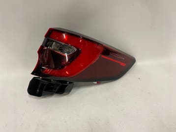 Toyota Corolla E21 22-24 lift achterlicht rechts LED Europa, Verzenden, Gebruikt