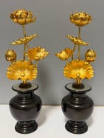 Een paar prachtige Jyôka  (vergulde tempelbloemen) met, Antiek en Kunst