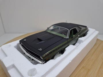 ACME 1:18 - Modelauto - 1970 Plymouth AAR Cuda - Limited, Nieuw