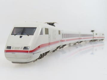 Märklin H0 - 3770 - Treinstel (1) - 4-Delige set BR 401, Nieuw
