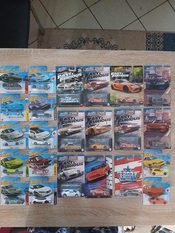 Hot Wheels 1:64 - Modelauto (23) - Various Hot Wheels, Nieuw