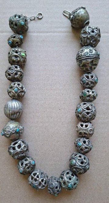 Nomadenketting met filigrane parels en turkoois-inlays -, Antiek en Kunst
