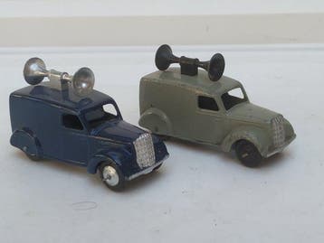 Dinky Toys 1:48 - Model bestelwagen (2) - Post-War Original, Nieuw