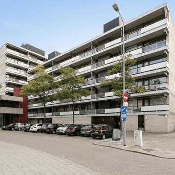 Appartement in Eindhoven gevonden voor €2035,- pm, Huizen en Kamers, Huizen te huur, Noord-Brabant, Direct bij eigenaar, Eindhoven