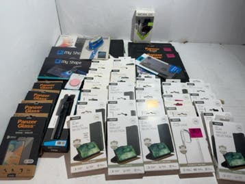 Partij diverse tablet accessoires en screen protectors, 4, Nieuw