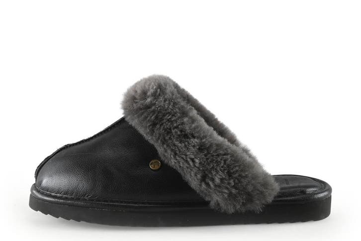 Warmbat Pantoffels in maat 39 Zwart, Kleding | Dames, Schoenen, Zwart, Zo goed als nieuw, Pantoffels of Sloffen, Verzenden