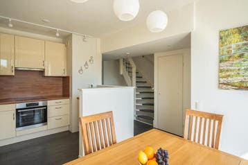 Te huur: Huis Pastoor Buyslaan in Wassenaar, Wassenaar, Zuid-Holland