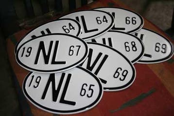 NL Schildje 1968, Ophalen of Verzenden, Nieuw