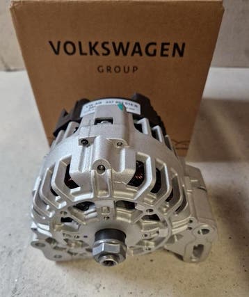 Dynamo Alternator 70A VW Nieuw Origineel 037903018BX, Verzenden, Nieuw, Seat