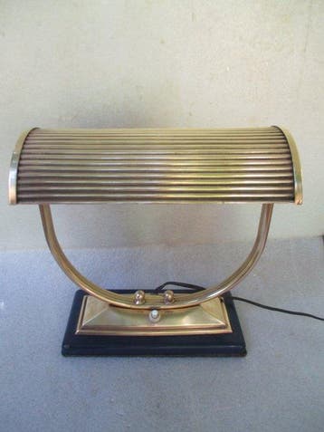 MANUFRANCE - Lamp - Art Deco. Bureaulamp van messing en