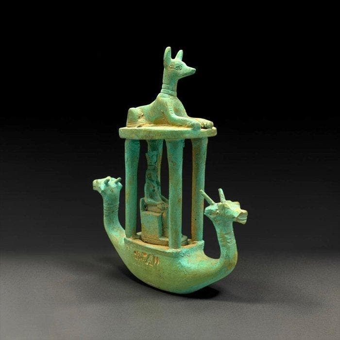 Replica van het oude Egypte Begrafenisboot met zittende, Antiek en Kunst, Antiek | Overige Antiek