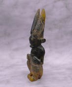 sculptuur, Hongshan Cultuur Alien achtige Grote Gehoornde