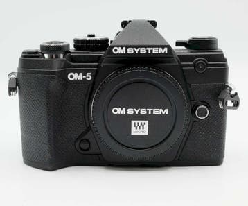OM SYSTEM OM-5 Body + grip + remote  OCCASION (166), Ophalen of Verzenden, Zo goed als nieuw