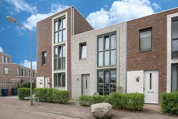 Te huur: Huis Iskurstraat in Almere, Almere, Flevoland