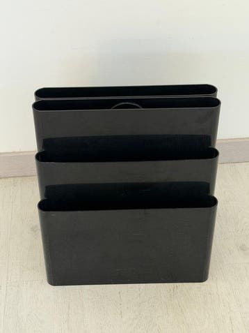 Kartell - Giotto Stoppino - Tijdschriftenhouder - Plastic