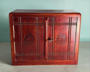 C.E. Beck y Ca. - Humidor - Genot - mahonie en ceder