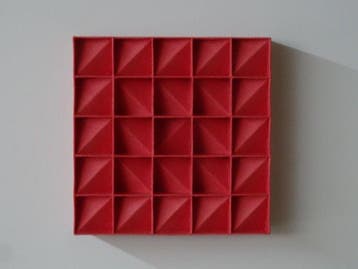Hans Meeuwsen - Reliëf, 2026 - 50 rood wandrelief - 125 mm -, Antiek en Kunst