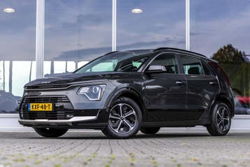 Zakelijke Lease |  Kia Niro 1.6 GDi PHEV DynamicLine, Automaat, Stof, Gebruikt, Euro 6