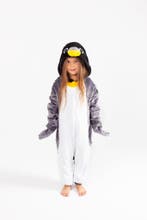 Let op: B-Keuze Onesie Grijze Pinguin Pakje 116-122 Pinguinp, Ophalen of Verzenden, Nieuw