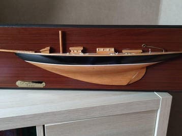 Niet op schaal - Halfmodel - Defender 1895, Nieuw