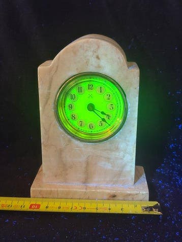 Klok - Marmer - 1900-1910 - Uranium Marble klok -