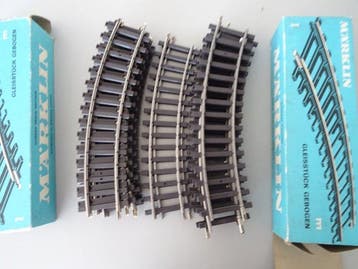 Märklin 1 - 5921 - Modeltrein (18) - 18 gebogen sporen,, Hobby en Vrije tijd, Modeltreinen | Overige schalen, Nieuw
