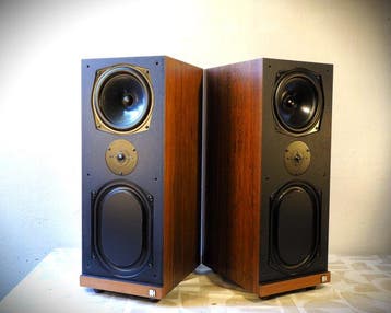 Kef - Calinda -rosewood, custom edition- Luidsprekerset, Audio, Tv en Foto, Nieuw