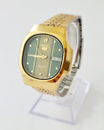 Seiko - Gorgeous Seiko 5 TV Dial Automatic Green Pinstripe