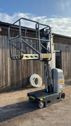 TE HUUR: Masthoogwerker Hoogwerker Personenlift JLG 20 MVL, Ophalen of Verzenden